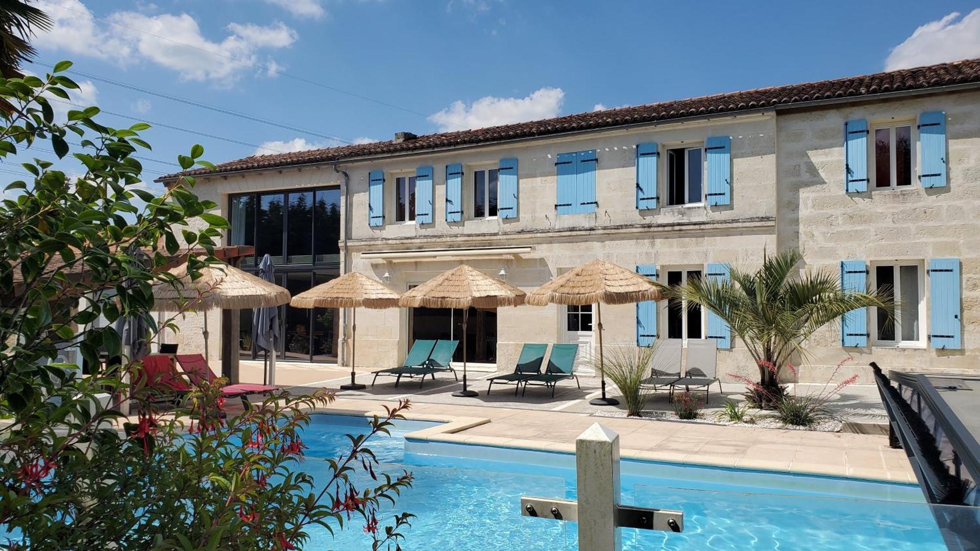 Les Cuves - Saintes Bed and Breakfast Chaniers Eksteriør billede